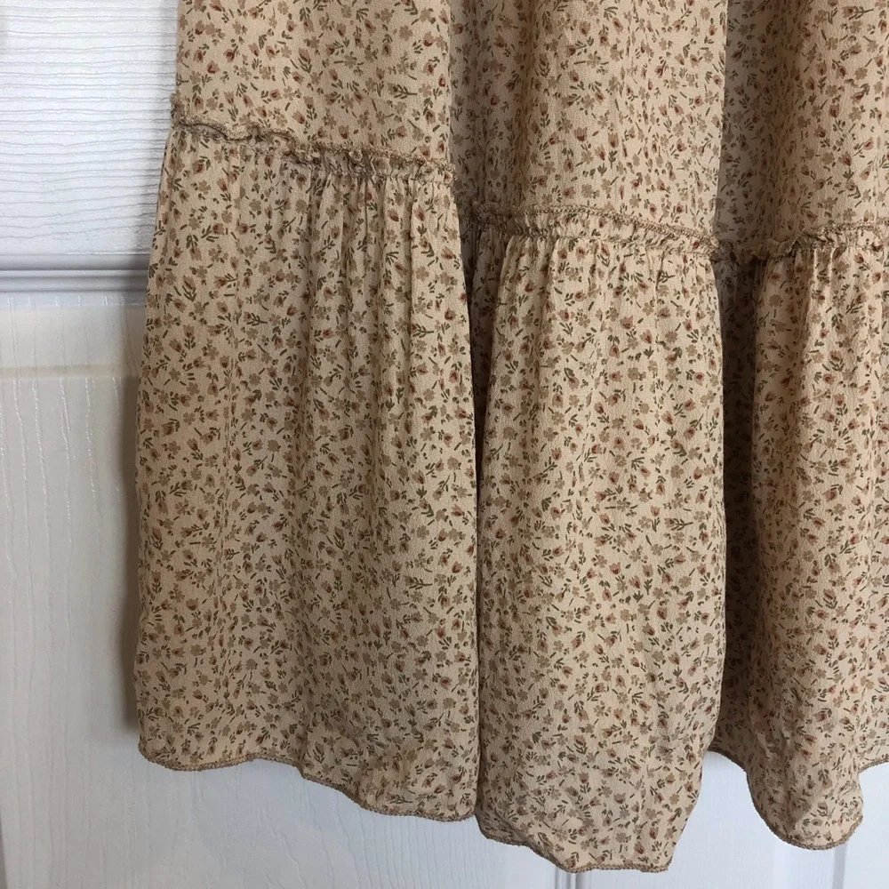 Brandy Melville tiered midi skirt elastic waist microfloral floral feminine - Picture 3 of 8